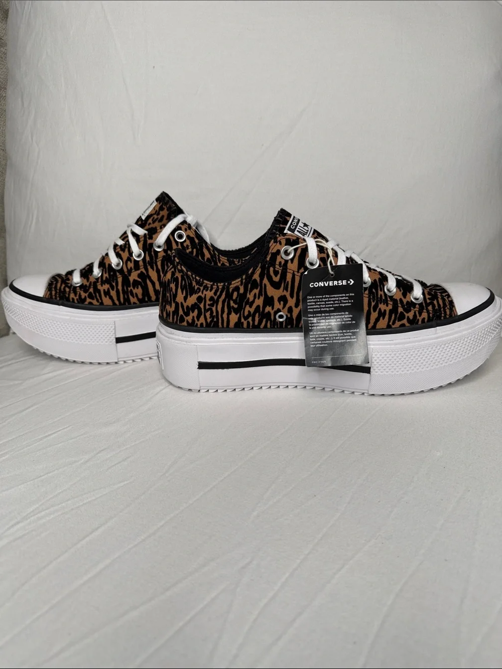 Converse Leopard Print Low Top Sneakers - Brown/Black/White Size Wm's12 / Men 10